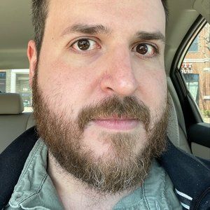 Meet your Posher, Eric